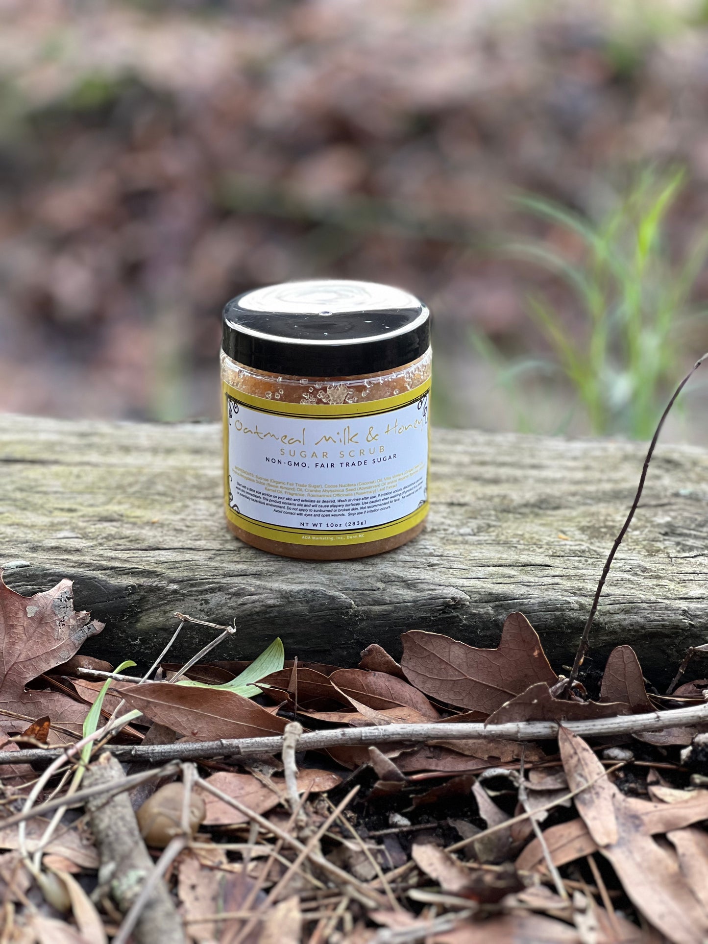 <img src="oatmeal_milk_honey_sugar_scrub.jpg" alt="Oatmeal Milk and Honey Sugar Scrub">